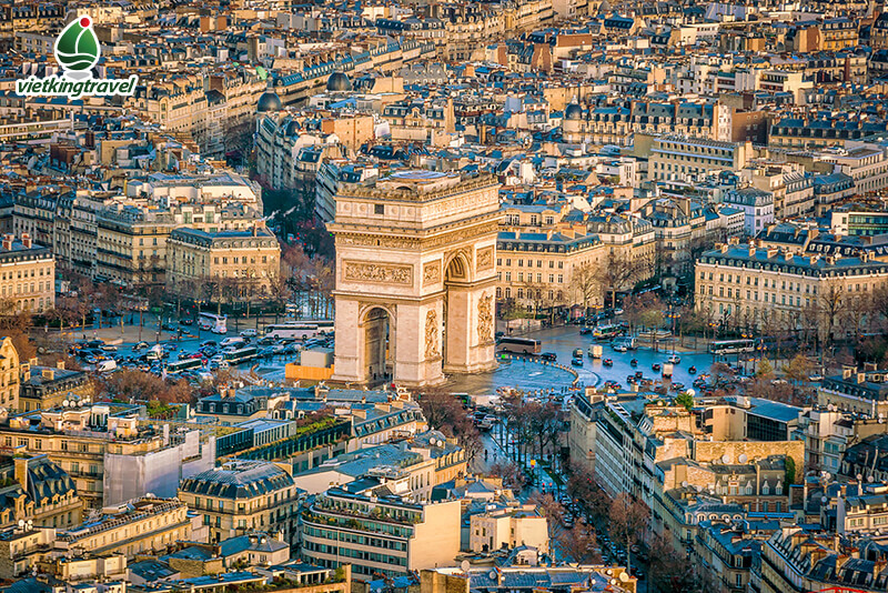 Arc de Triomphe Paris 