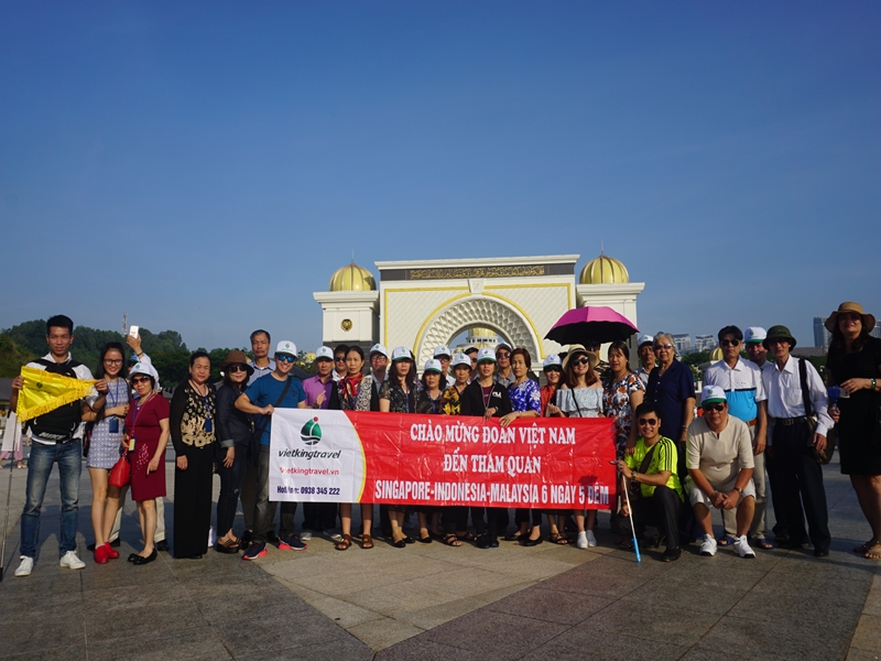 Tour du lịch Singapore Malaysia hè 2022 tiết kiệm giá rẻ