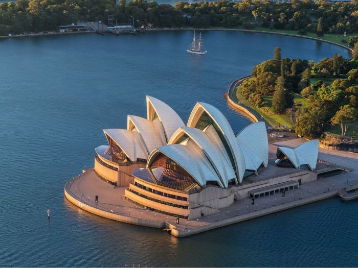 Sydney Opera House là biểu tượng nổi tiếng của nước Úc