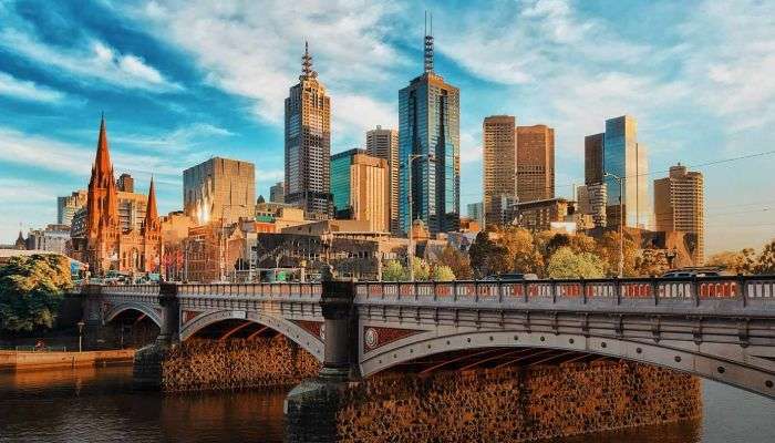 Melbourne được biết đến với sự đa dạng về văn hóa