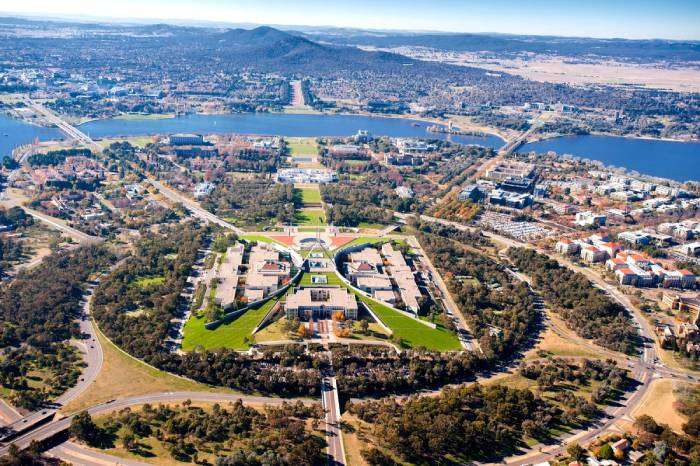Canberra là thủ đô của Úc