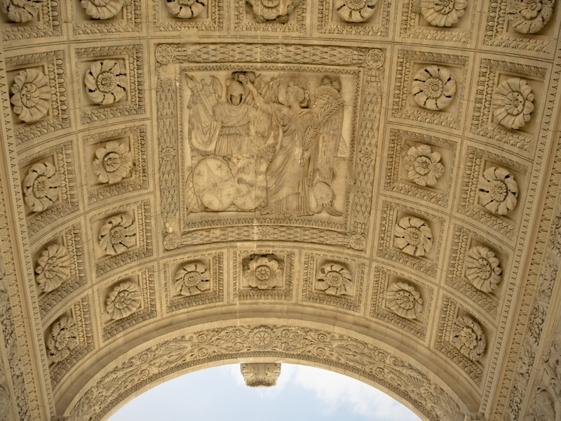 Khải Hoàn Môn - Biểu tượng của nước Pháp hùng vĩ - Vietkingtravel