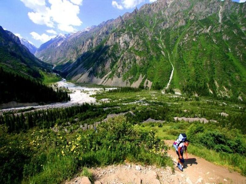 Du lịch Kyrgyzstan - Vietkingtravel
