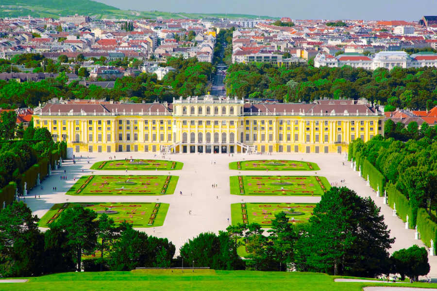 Cung điện Schonbrunn ở Vienna, Áo
