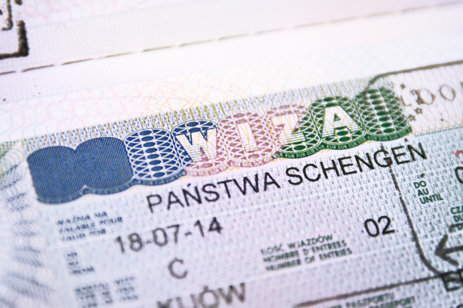 Mặt trước visa Schengen