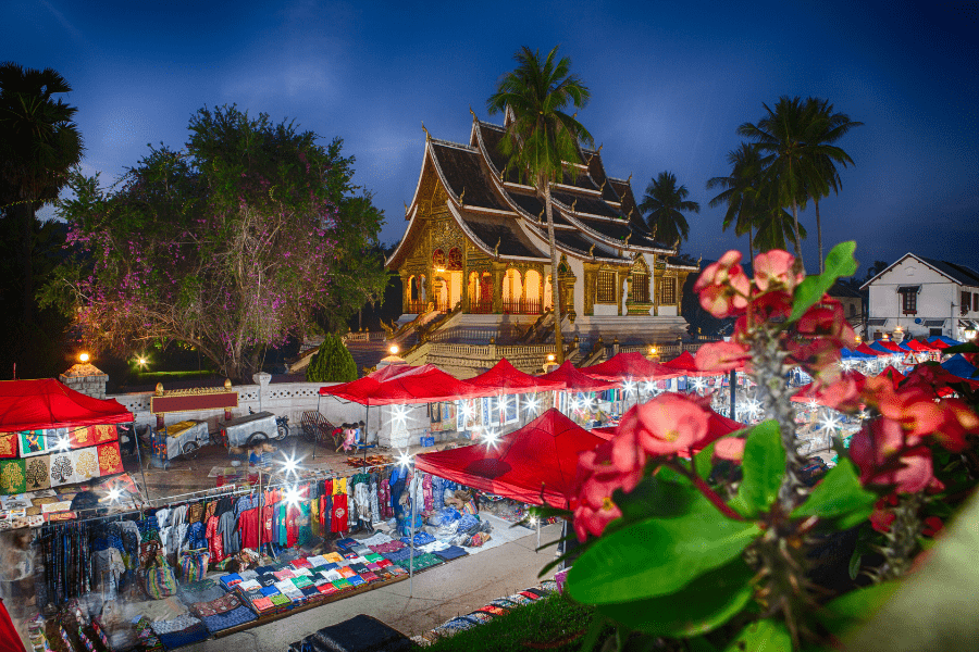 Chợ đêm Luang Prabang