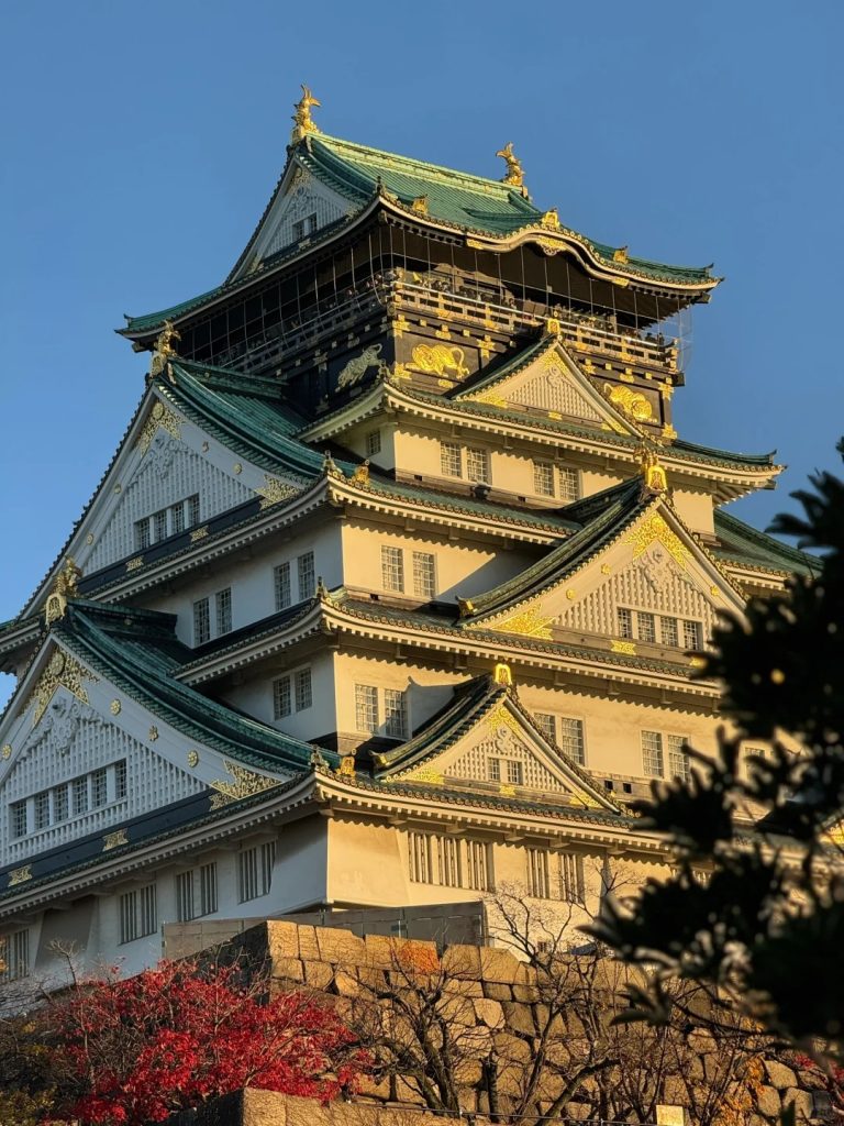 Lâu đài Osaka