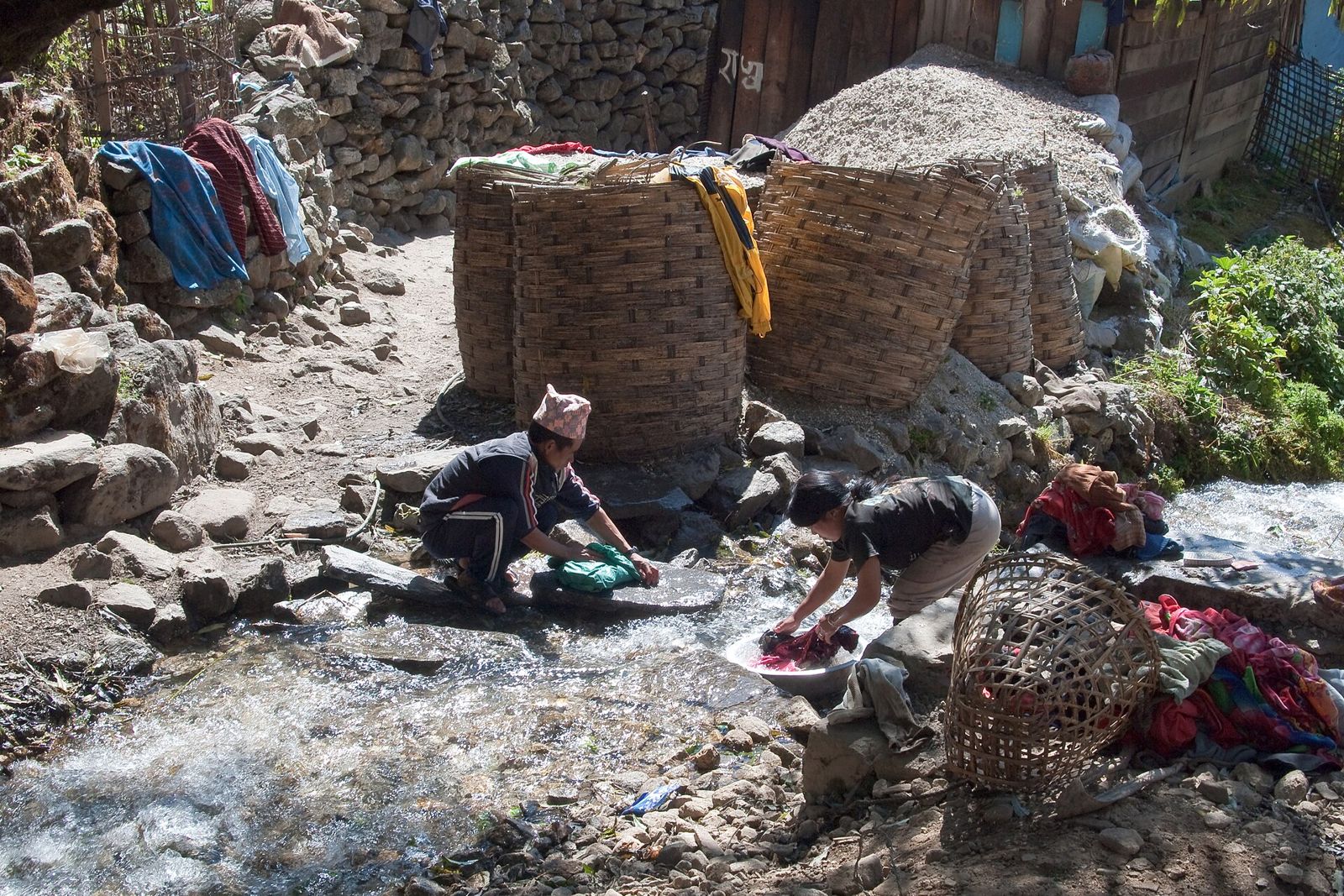 Namche Bazaar 3.440 m, chặng mà nhiều người mới thấy rõ mình đã tập đủ hay chưa