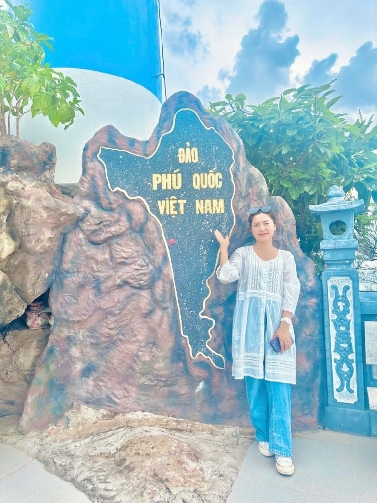 Dinh Cậu, Phú Quốc, Việt Nam - ảnh thực tế Vietkingtravel