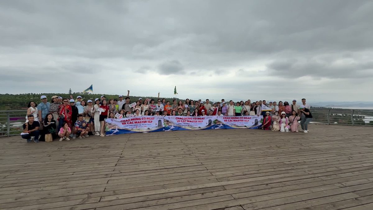 Đoàn famtrip Vietkingtravel, Châu Hồng Hà, Trung Quốc - Tour Trung Quốc từ Lào Cai: các tuyến và giá thật