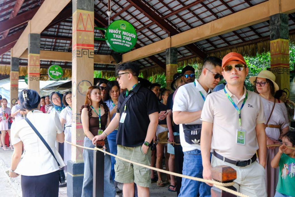 Vinpearl Safari, Phú Quốc, Việt Nam - ảnh thực tế Vietkingtravel