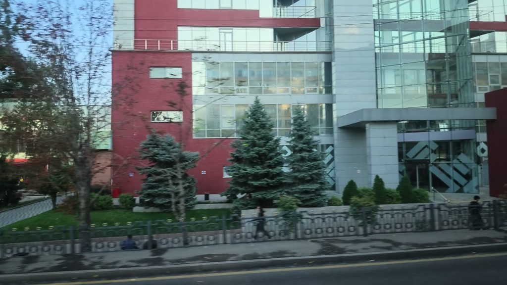 Một góc phố trung tâm Almaty